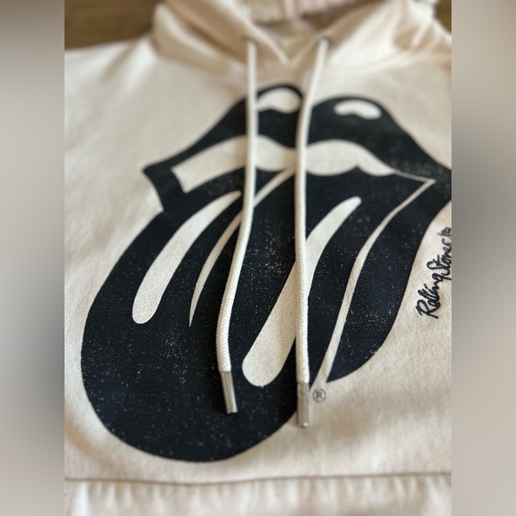 H&M ROLLING STONES Cream and black logo hoodie w/kangaroo pockets Embroidered S - Picture 6 of 10